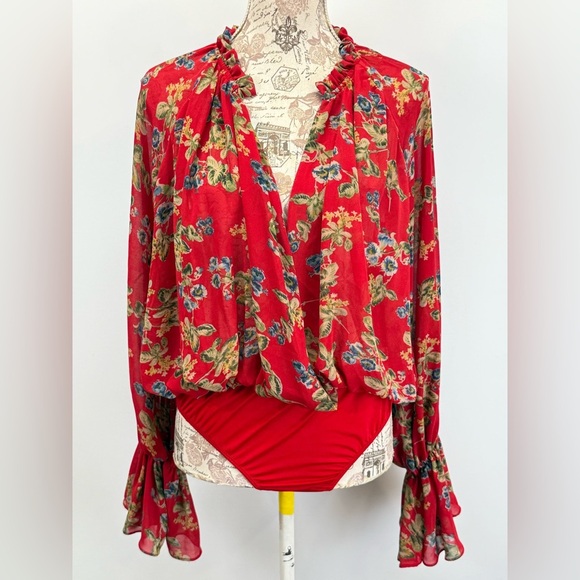 MISSGUIDED  Red floral surplice poet sleeve bodysuit size 10 - Picture 7 of 15